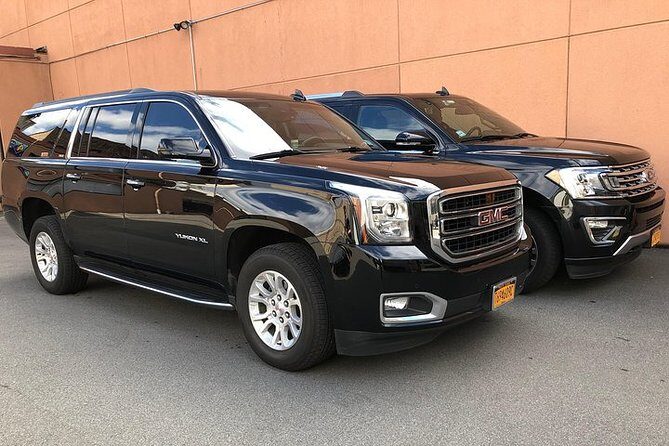 Private Arrival Transfer from Anchorage Airport (ANC) - Vehicle Choices and Alaska Luggage Rules (Sedan, SUV, Stretch Limo)