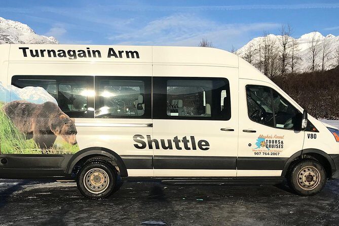Winter - Wildlife & Turnagain Arm Tour - Guides on this tour: why the day feels fun, not just informative